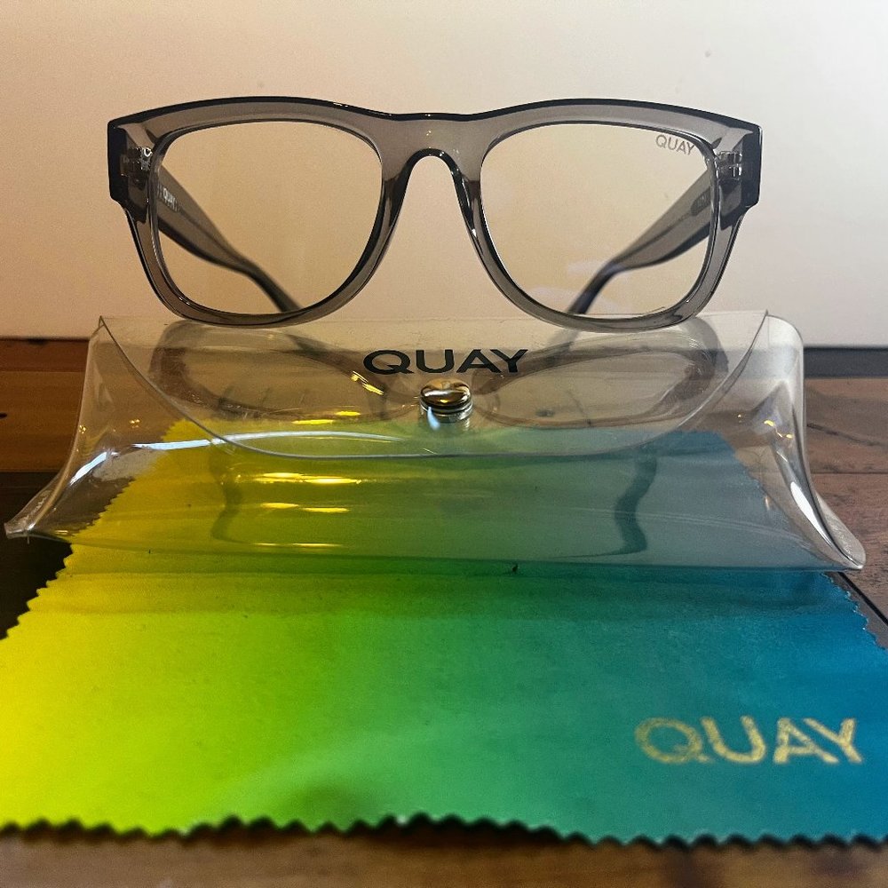 **Authentic Quay Australia Touch Base 47mm Blue Light Filtering Glasses